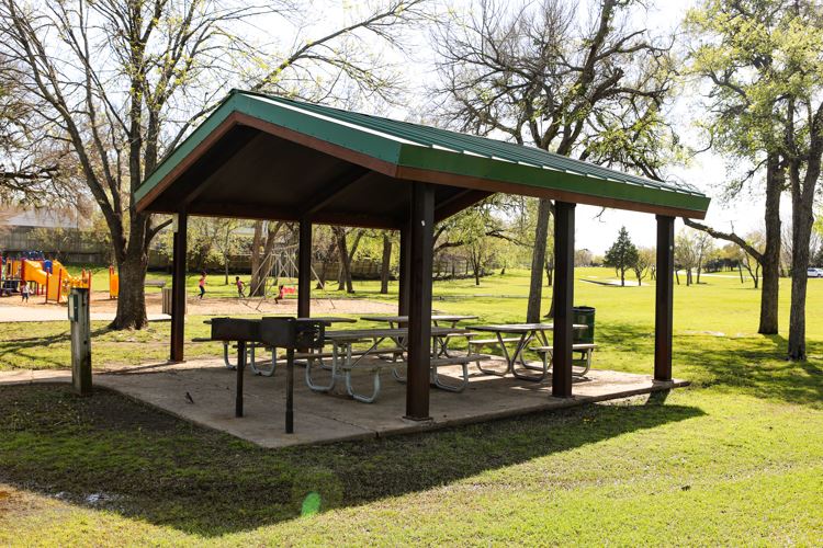 Westover-Greenbelt Sherlter (16)