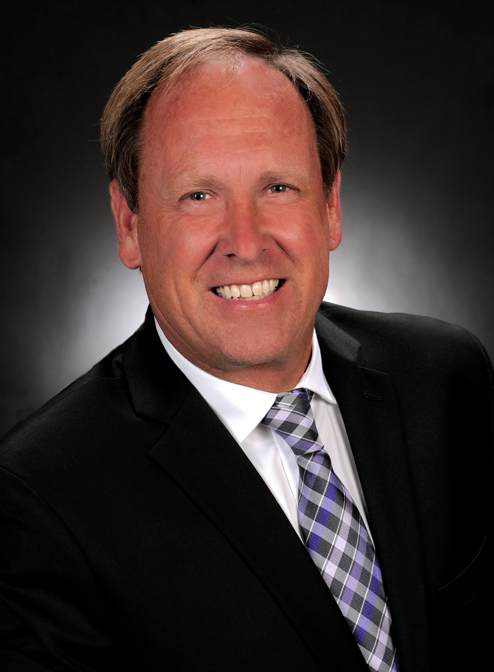 Tandy Boroughs_profile photo District 4