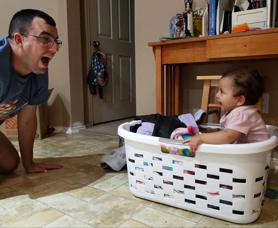 Sgt. Matthew Taylor with baby, Lily after returning home to Mesquite, wife Amanda Taylor 2