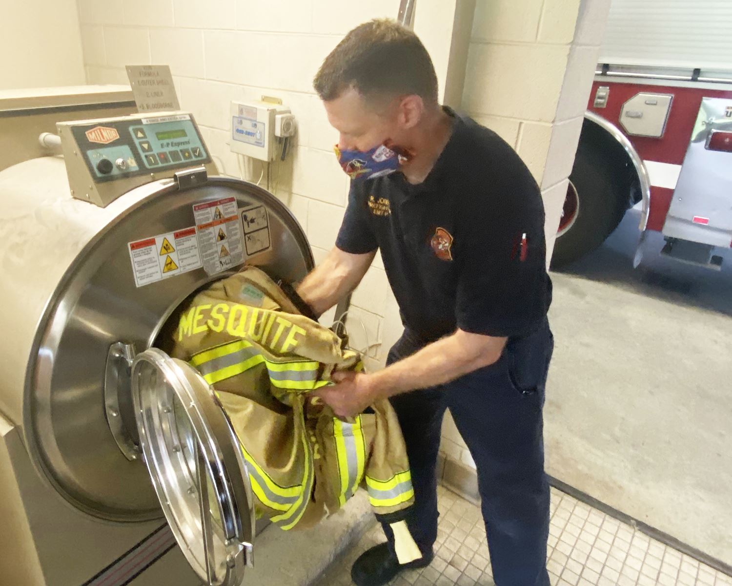 Mesquite Fire - places gear in extractor