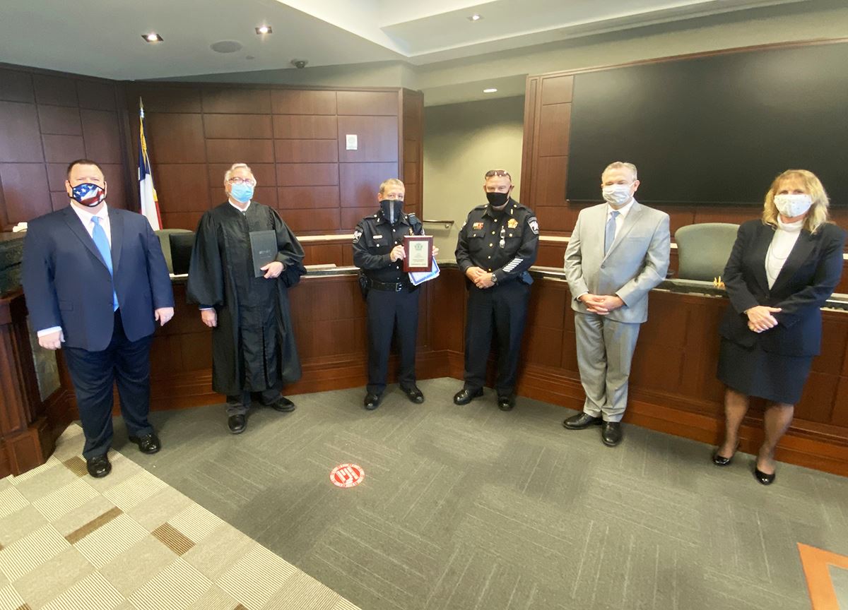 11-2-20 Lawrence Allen receives 2020 Deputy Marshal of the Year - Mesquite TX