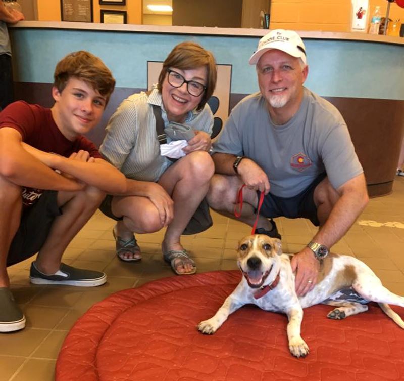 Family adopts dog at Mesquite Animal Shelter - Mesquite TX