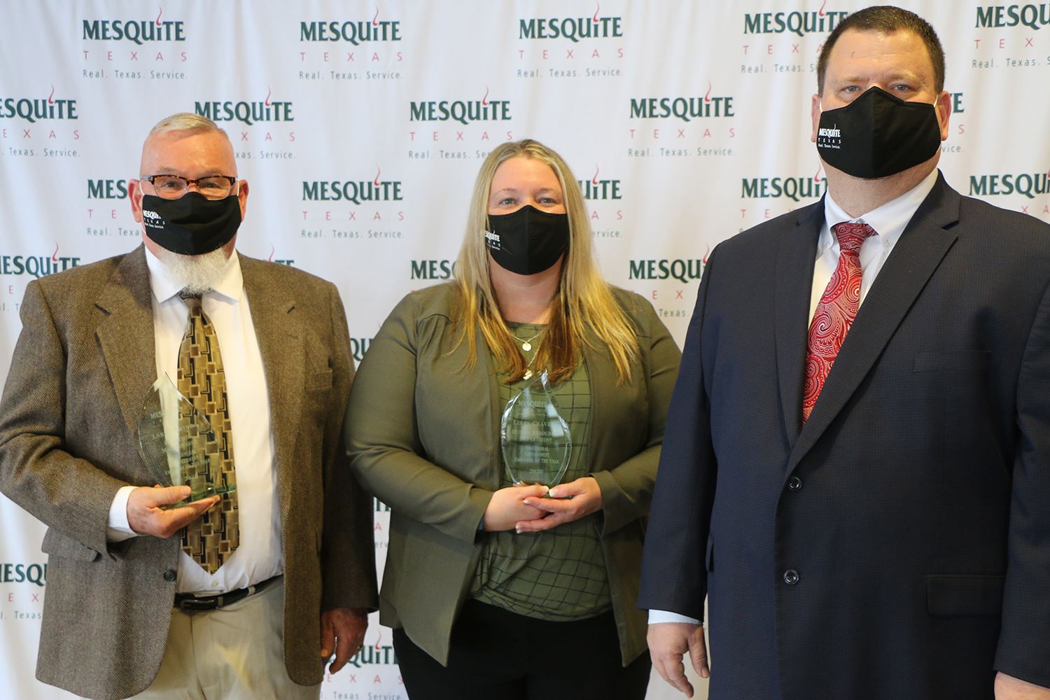 2020 Co-General Govt Employees of the Yr - Mgr of Facilities Maintenance Larry Ewing and HR Manager 