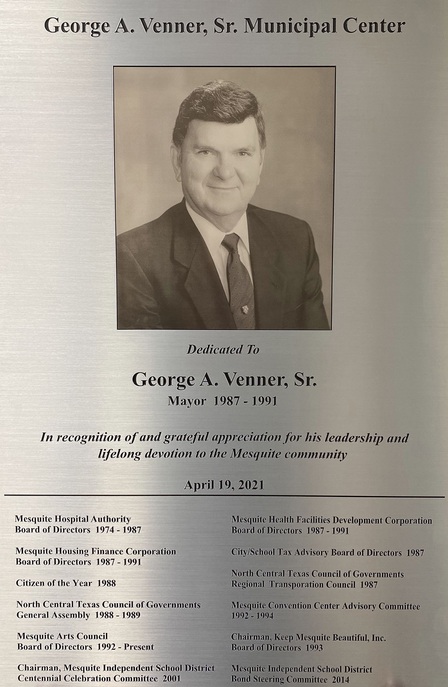 George A. Venner Sr. Municipal Center dedication plaque - Mesquite TX