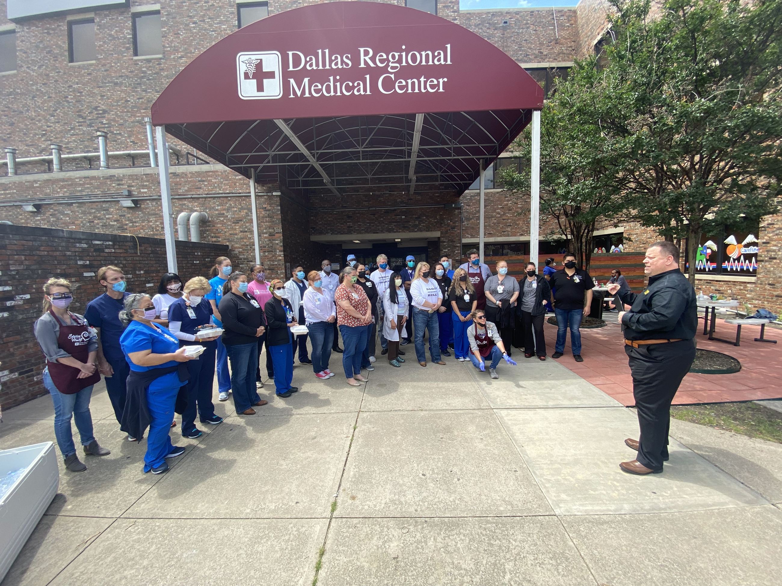 Mayor presents proclamation for national hospital week