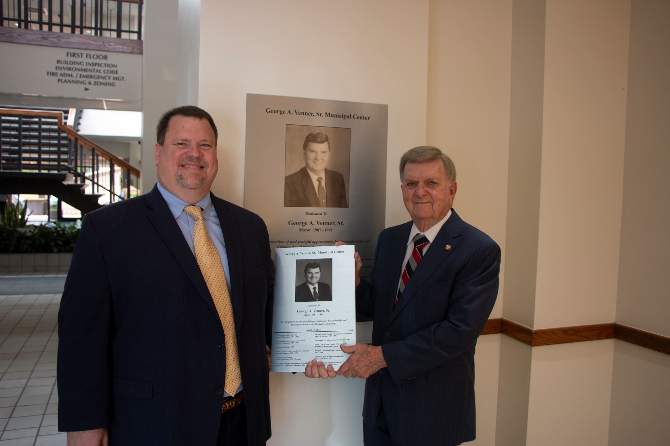 Mayor Archer and Venner x 2 signs - Mesquite, TX