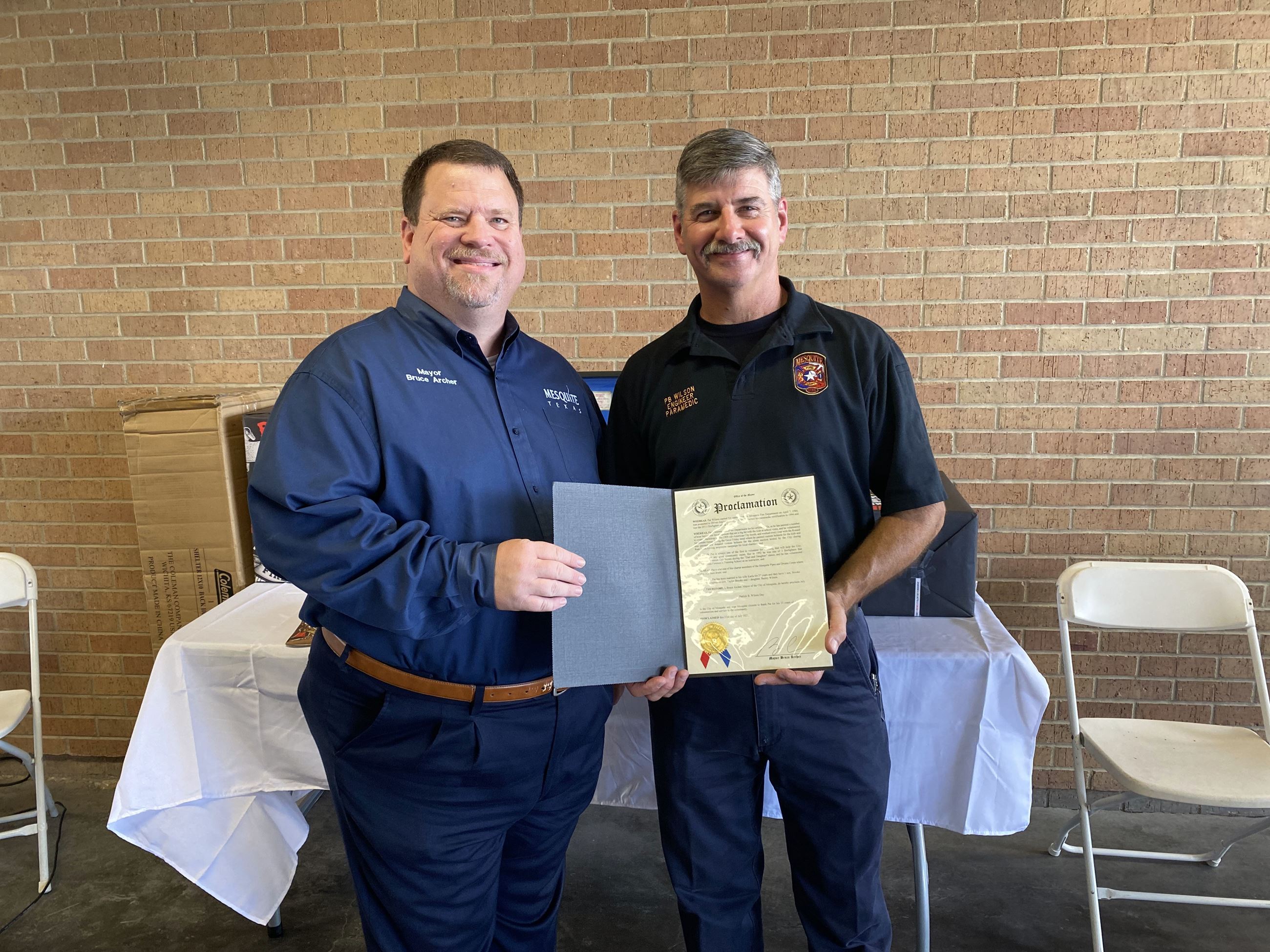 Patrick Wilson and Mayor Bruce Archer