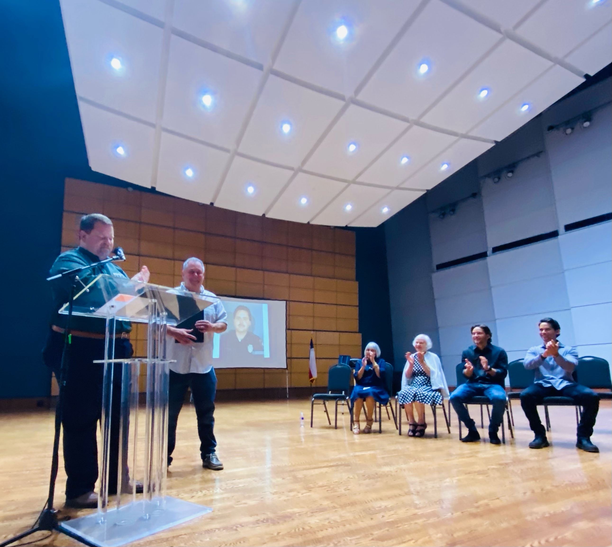 Mayor Archer speaks at Kalota retirement