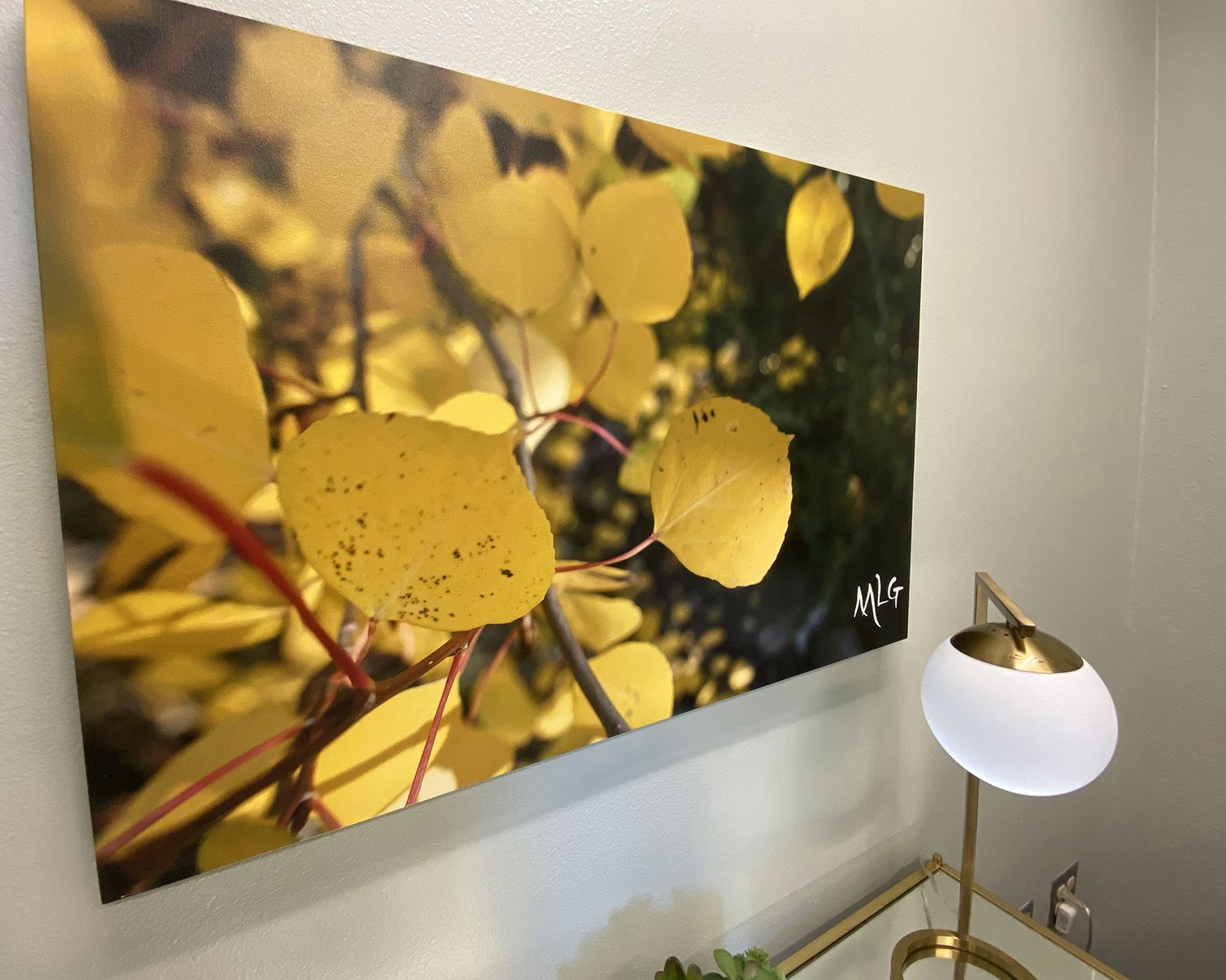 8-27-21 Mesquite PD new soft interview room provided by Project Beloved - lighting and artwork - Mes