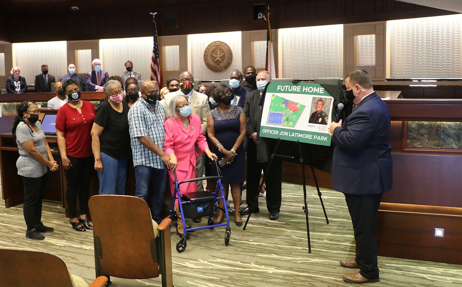 9-7-21 Officer Jon Latimore Park presentation - Mayor Archer addresses Latimore family - Mesquite TX