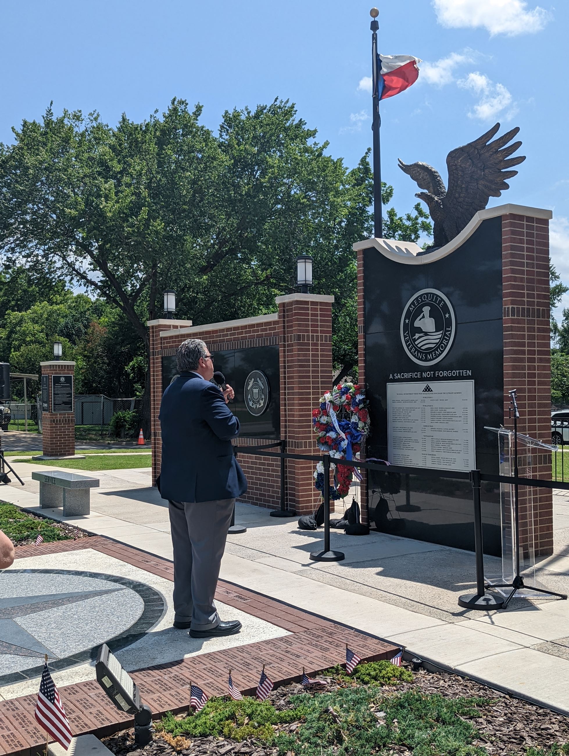 PXL_20220530_195551498